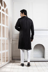 Onyx Embroidered Kurta Ensemble