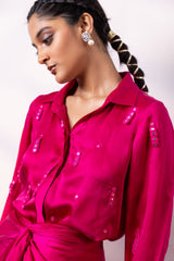 FUSCHIA KNOT