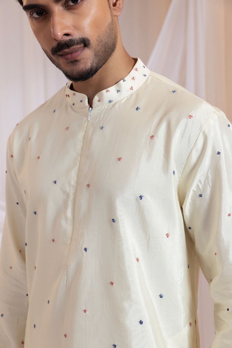 Knots Kurta Set